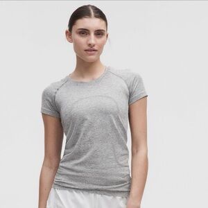 Lululemon Swiftly Tech Hip Length Short Sleeve Gray
